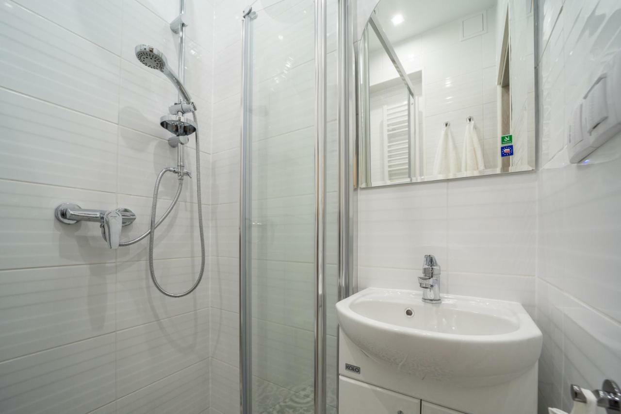 White Vision Apartment Opole Eksteriør bilde